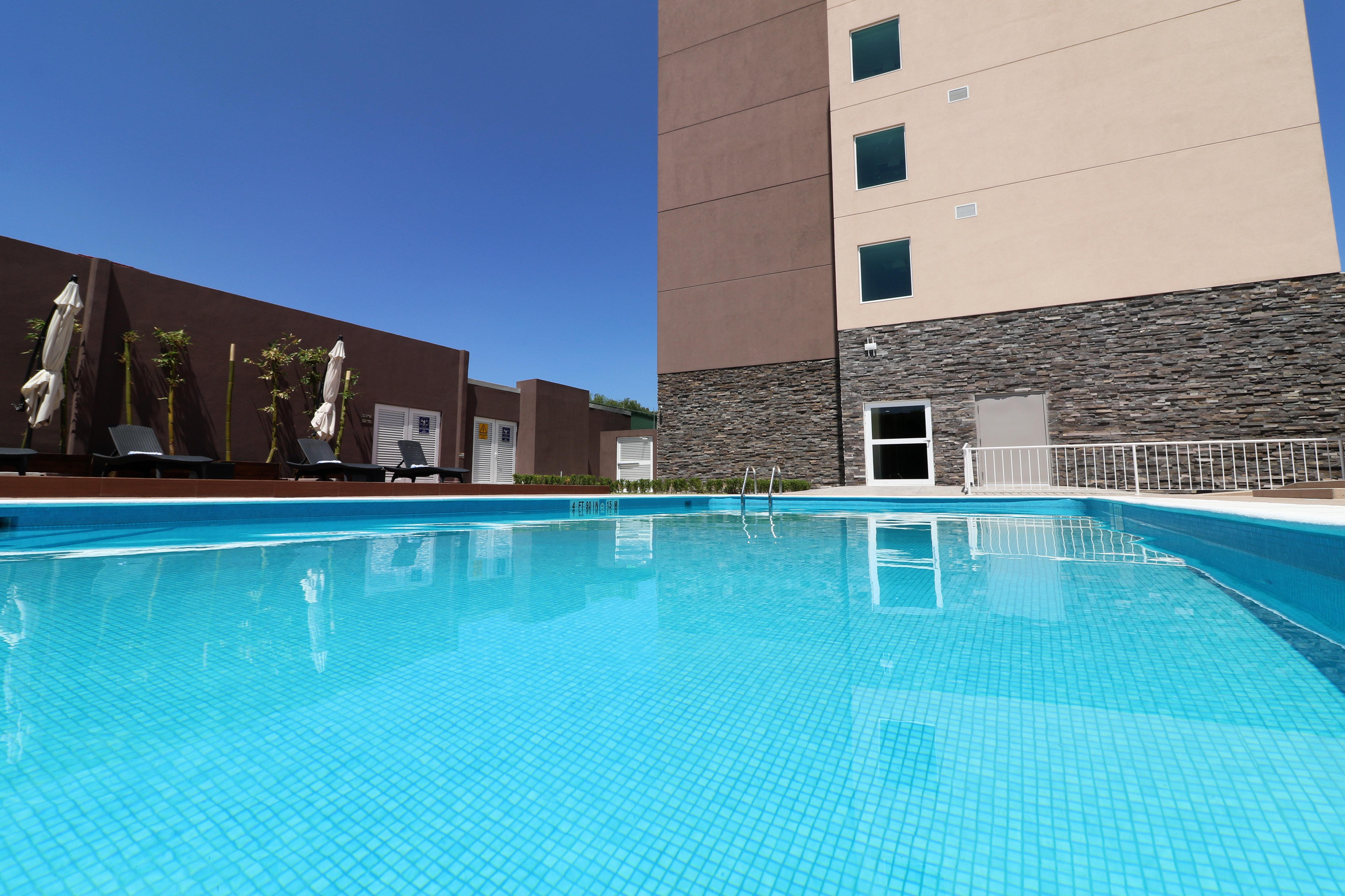 Candlewood Suites Celaya Celaya  Exterior foto
