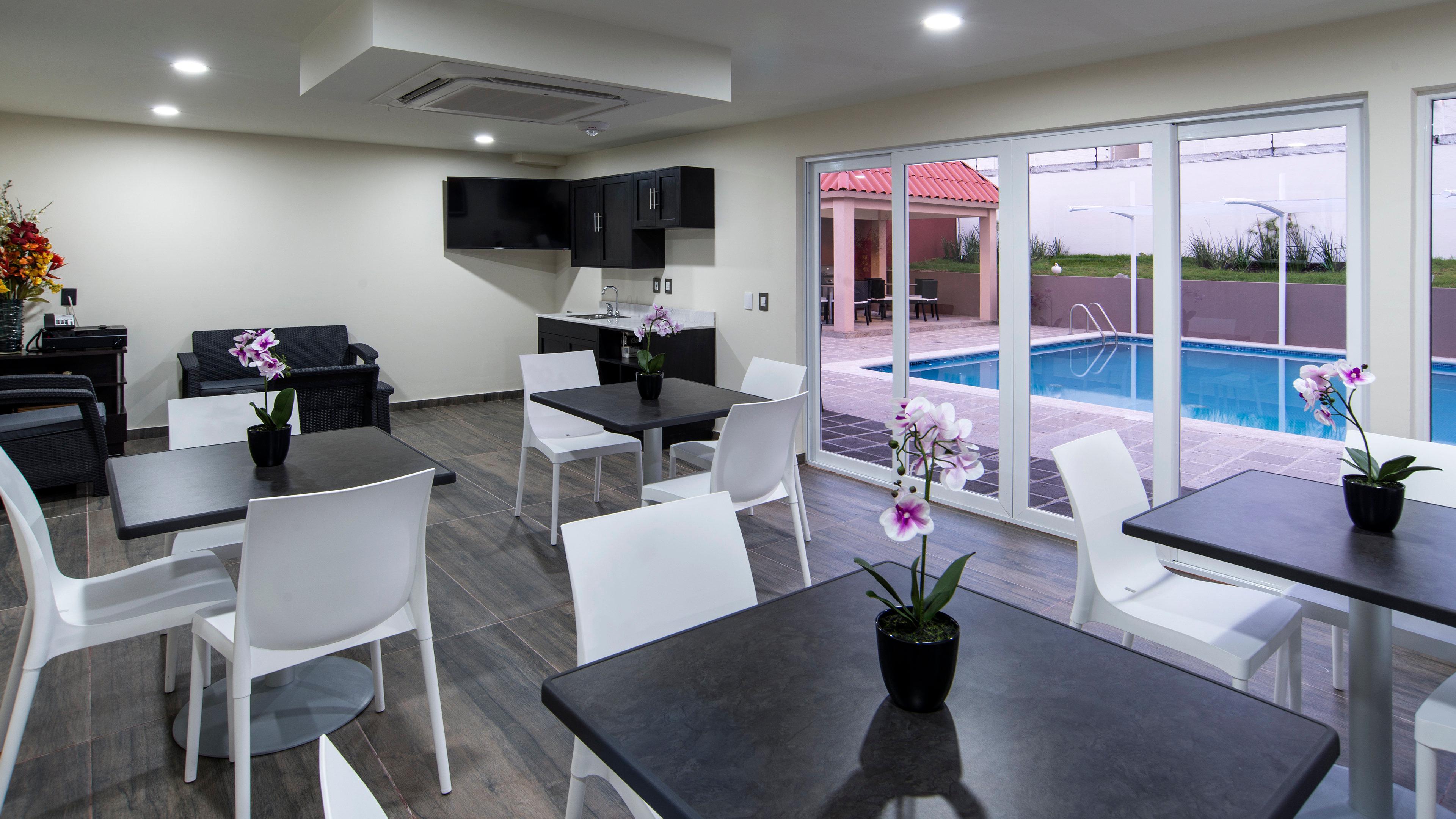 Candlewood Suites Celaya Celaya  Exterior foto