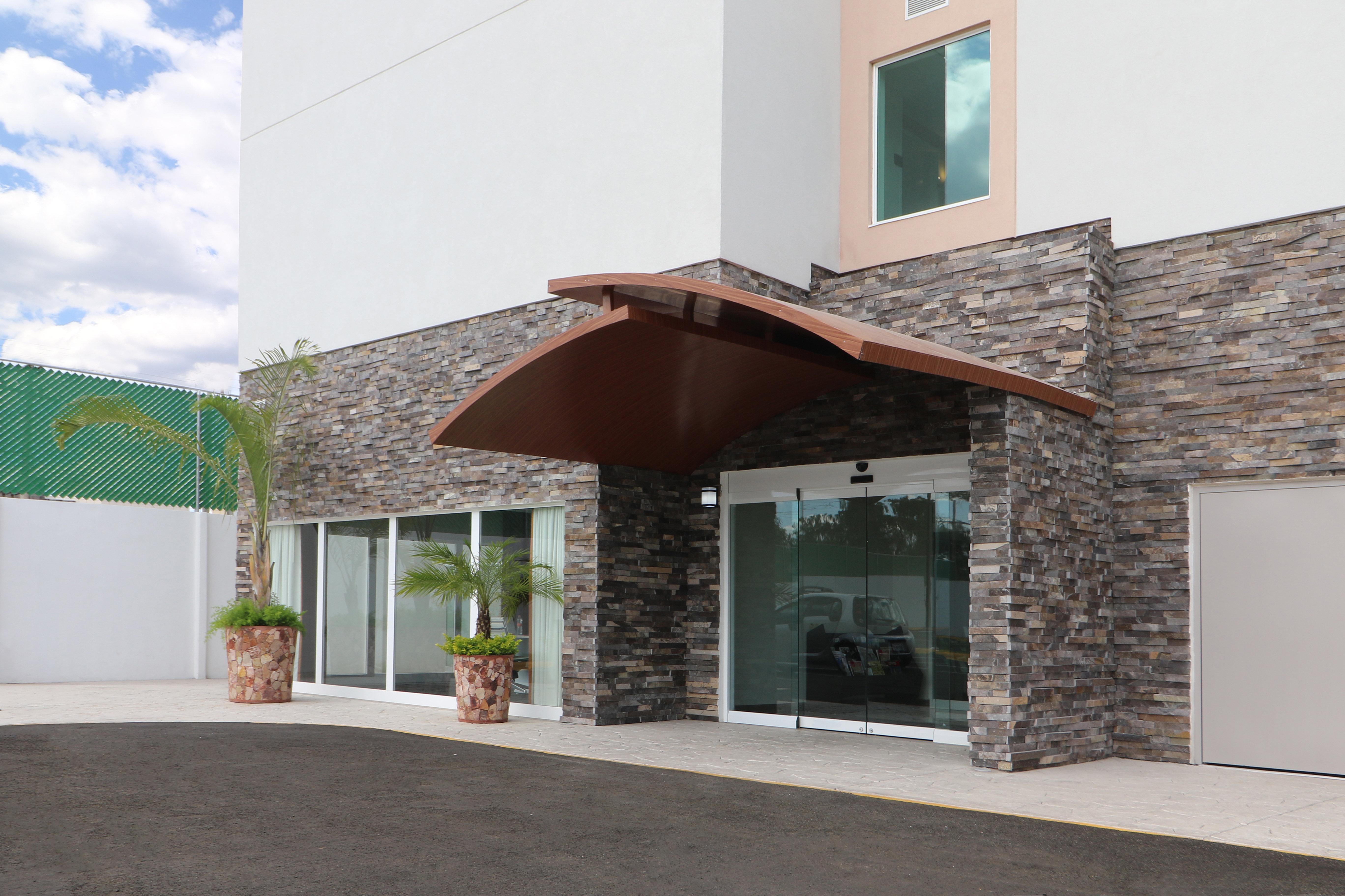 Candlewood Suites Celaya Celaya  Exterior foto