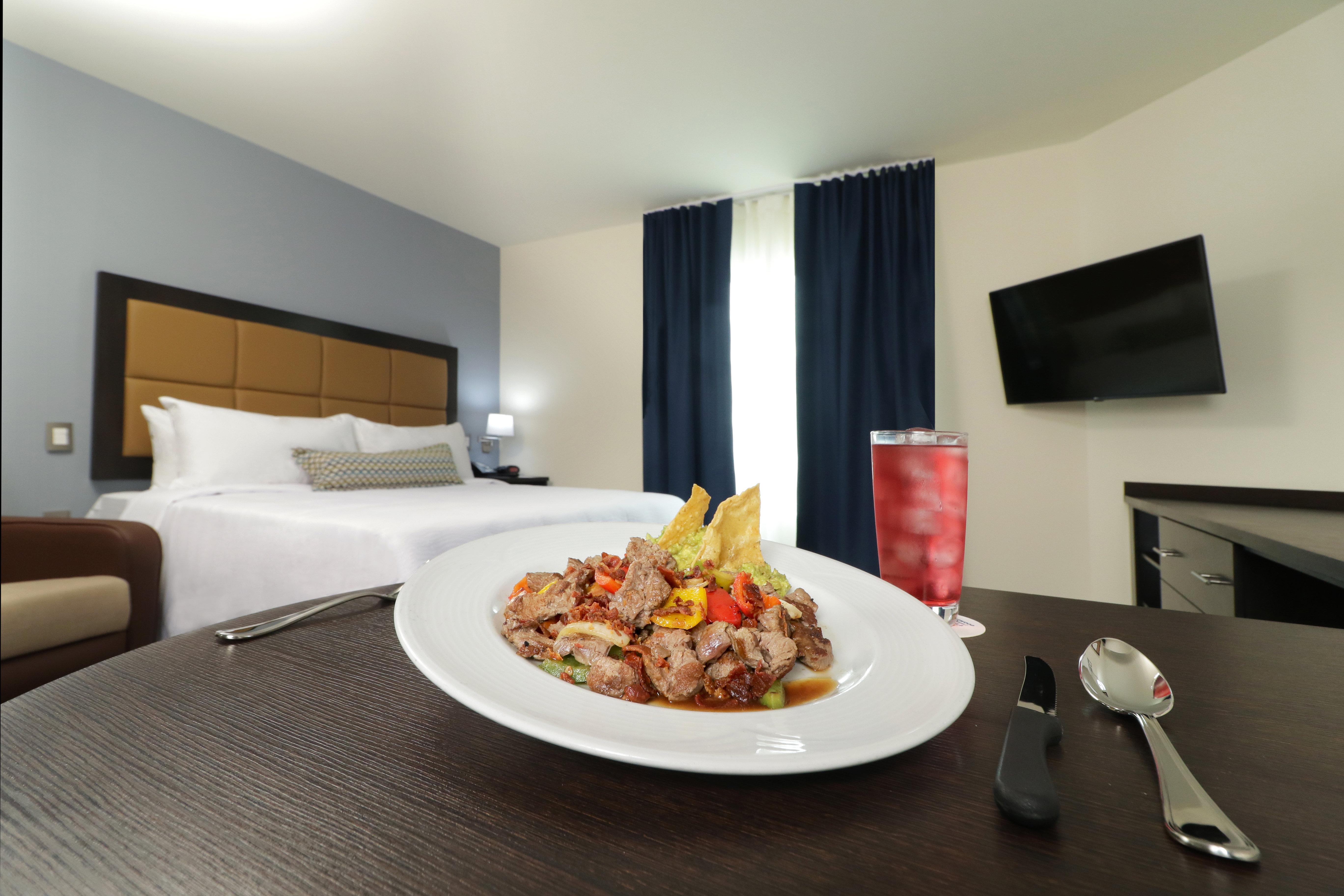 Candlewood Suites Celaya Celaya  Exterior foto